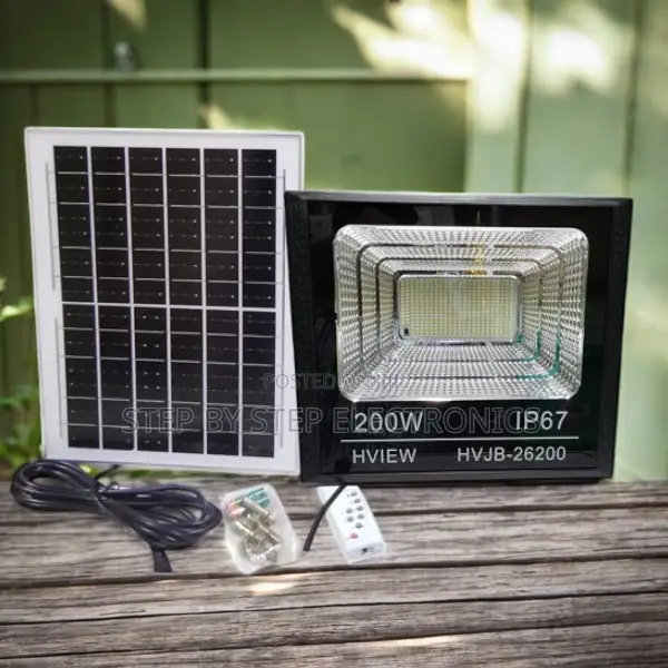200 Watts Solar Flood Light Ip67 Dusk to Dawn Outdoor Security Garden