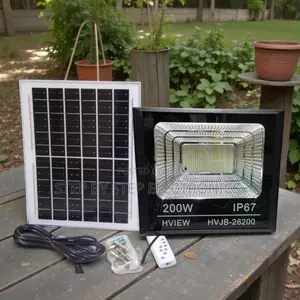 Outdoor Security 200w Watts Ip67 Dusk to Dawn Led Solar Flood Light