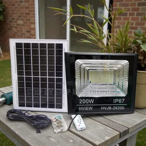 Rustproof Design 200w Watts Ip67 High Power Led Solar Flood Light