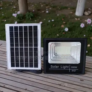 High Brightness 200w Watts Ip67 High Power Led Solar Flood Light