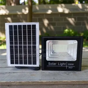 High Brightness 200w Watts Ip67 High Power Led Solar Flood Light