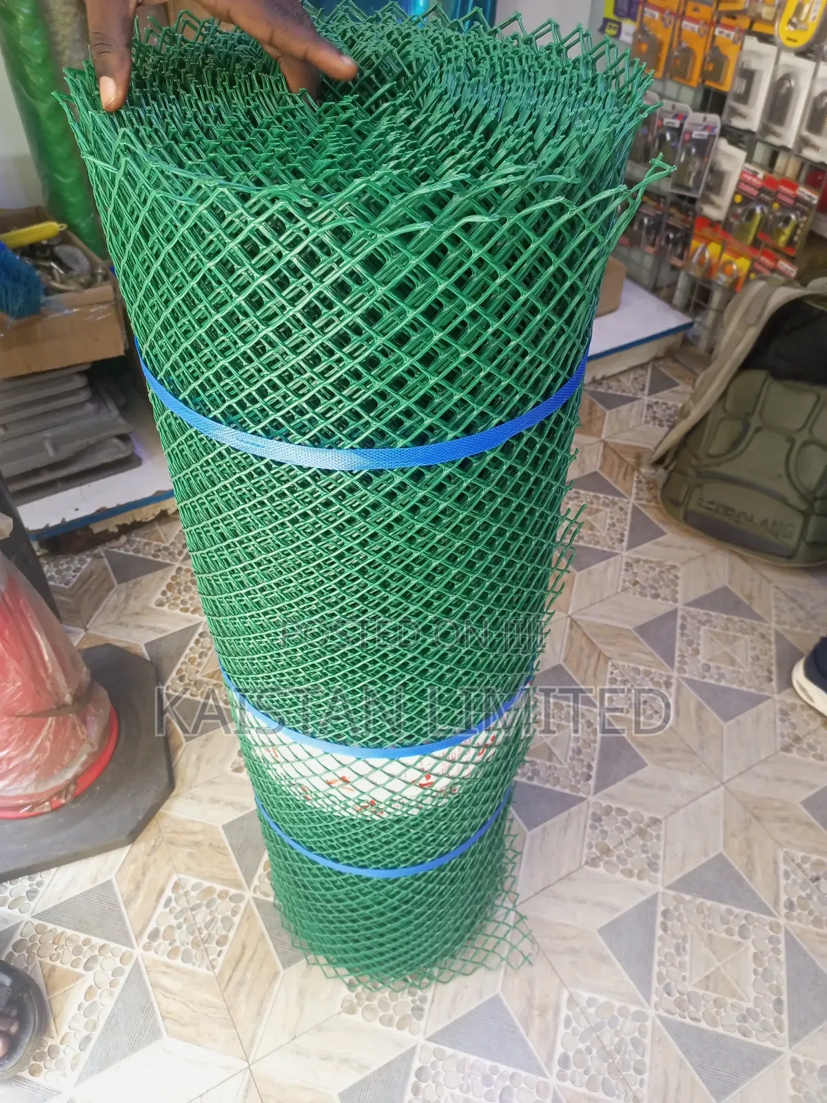Chicken Coop Plastic Chicken Wire 1m By 25m
