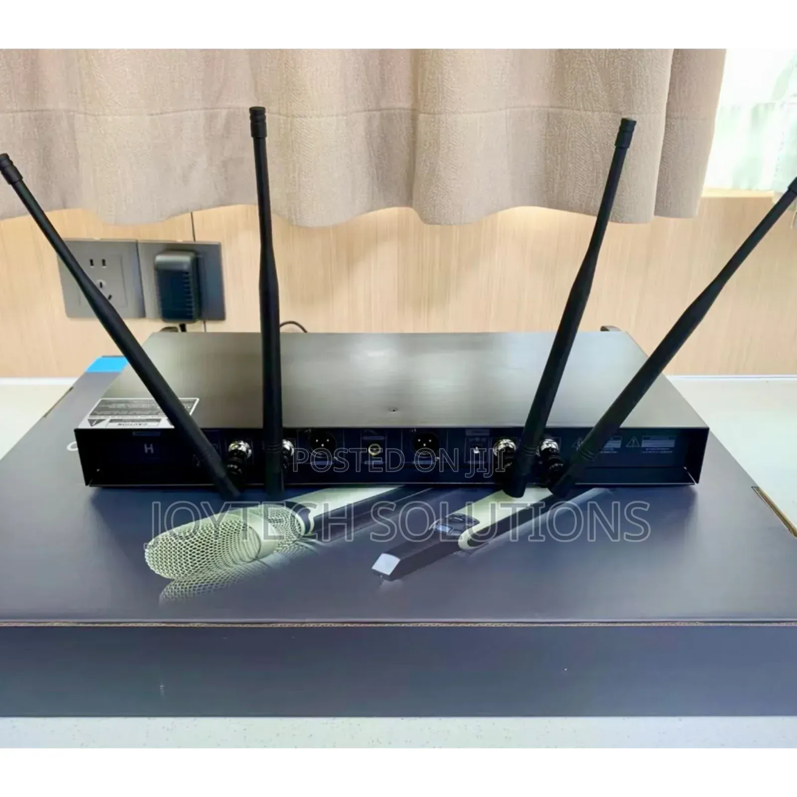 Skm9000 Wireless Microphone Professional Uhf Wireless Microphone