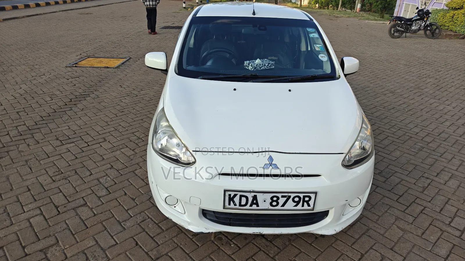Mitsubishi Mirage 2014 White