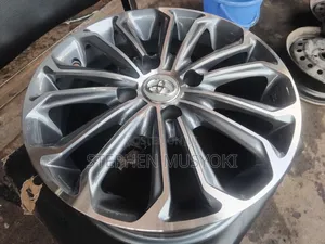 Toyota Sport Rims Size 14inches