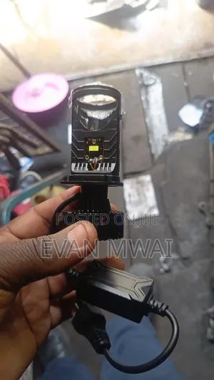 Mini Projector Led Bulb H4 Excellent Brightness