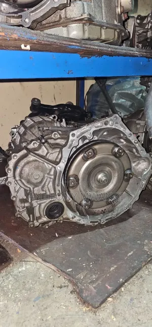 Toyota(Voxy) Exjapan Gear Boxes Available