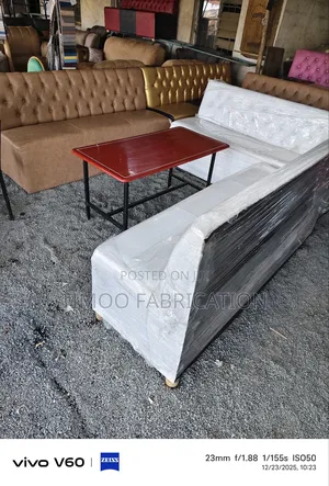 Restaurants Benches 3 Seater, With Good Quality Leather