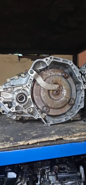 Nissan March (Cr12) Gearboxes