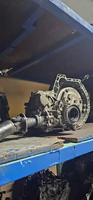 Nissan Xtrail(Qr20) Old-Model Gearboxes