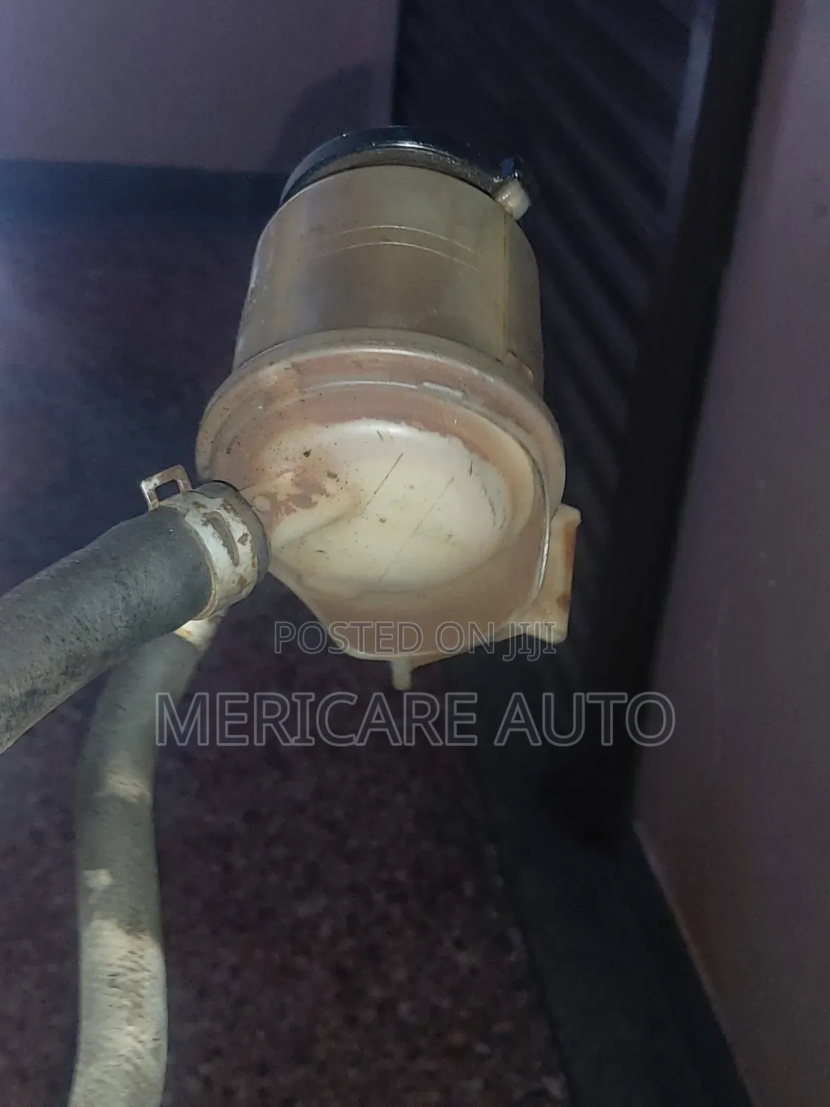 Power Steering Fluid Container Vigo
