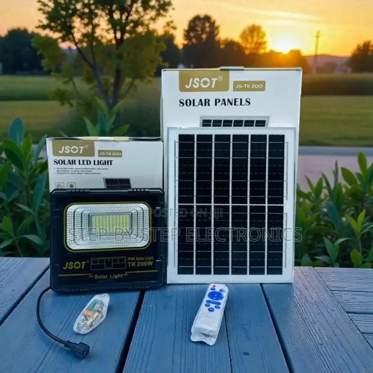 Waterproof Casing Ip66 200w Watts High Power Led Solar Flood Light