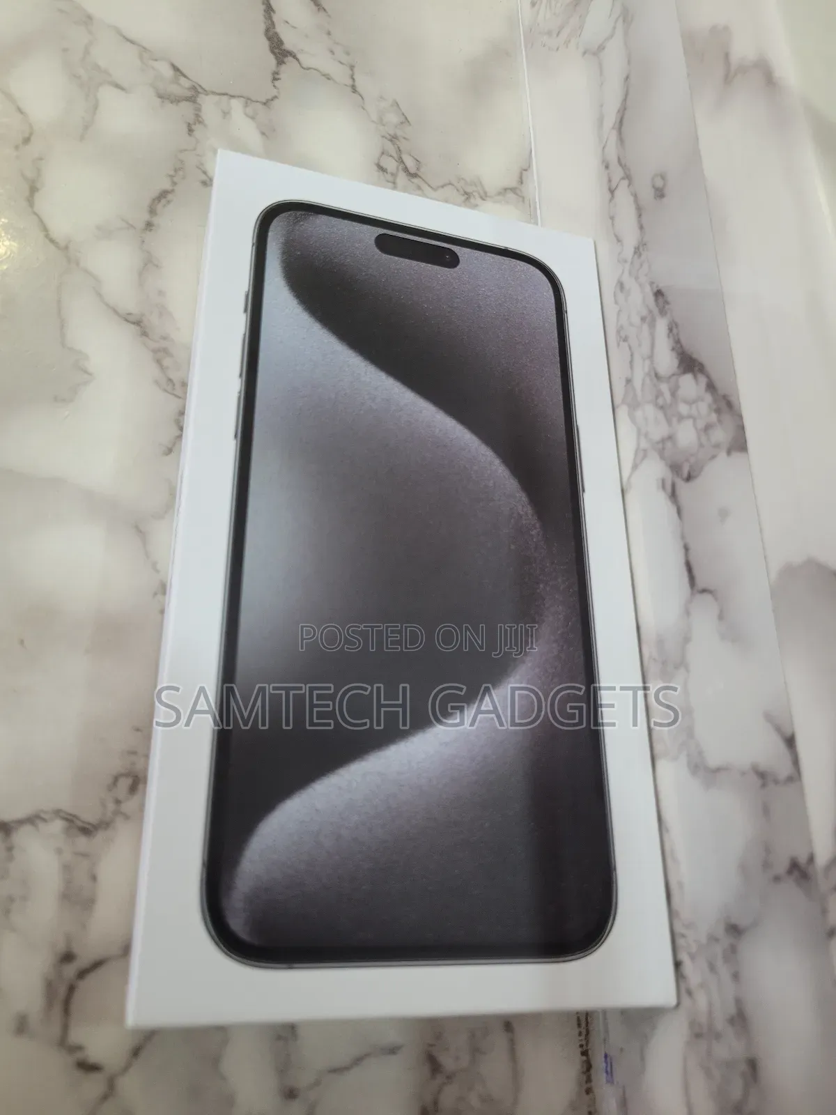 New Apple iPhone 15 Pro Max 256 GB Black