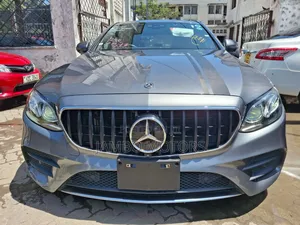Mercedes-Benz E350e 2019 Gray