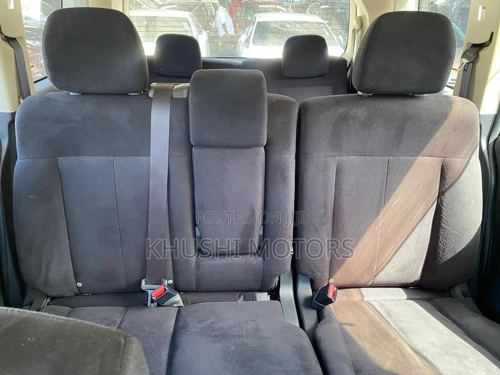 Mitsubishi Delica 2016 Silver