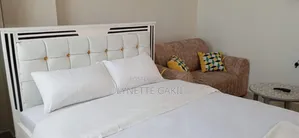 Studio Airbnb in Makutano Meru