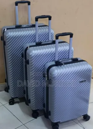 Wonders
3 in 1 Luxurious Fibre Suitcases