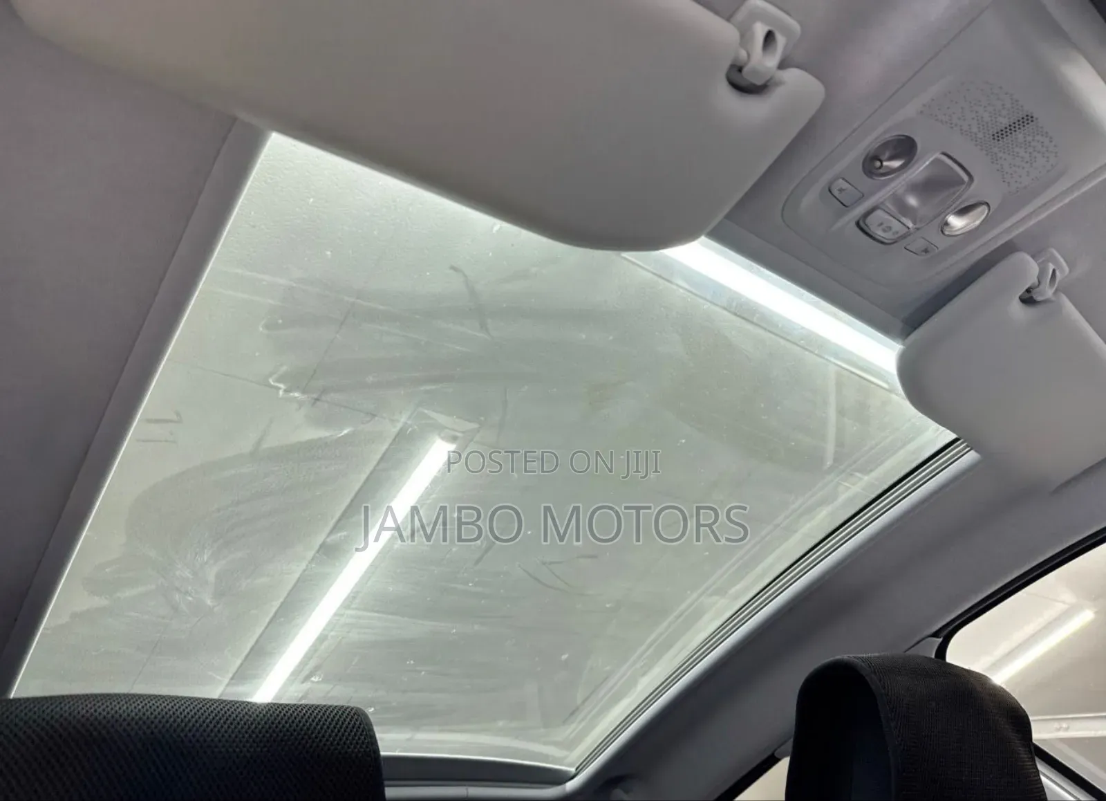 Peugeot 208 2019 White