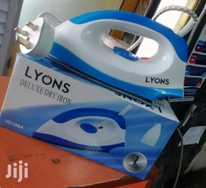 Lyons Steam Iron Box