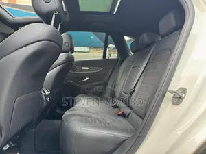 Mercedes-Benz GLC-Class 2019 White
