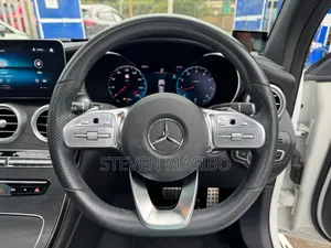Mercedes-Benz GLC-Class 2019 White