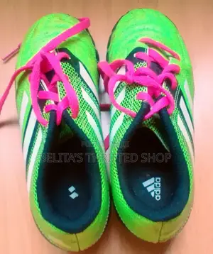 Sport Shoes
