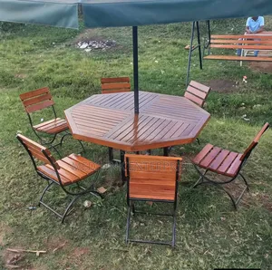 6-Seaterr Garden Table With Table With Umbrella