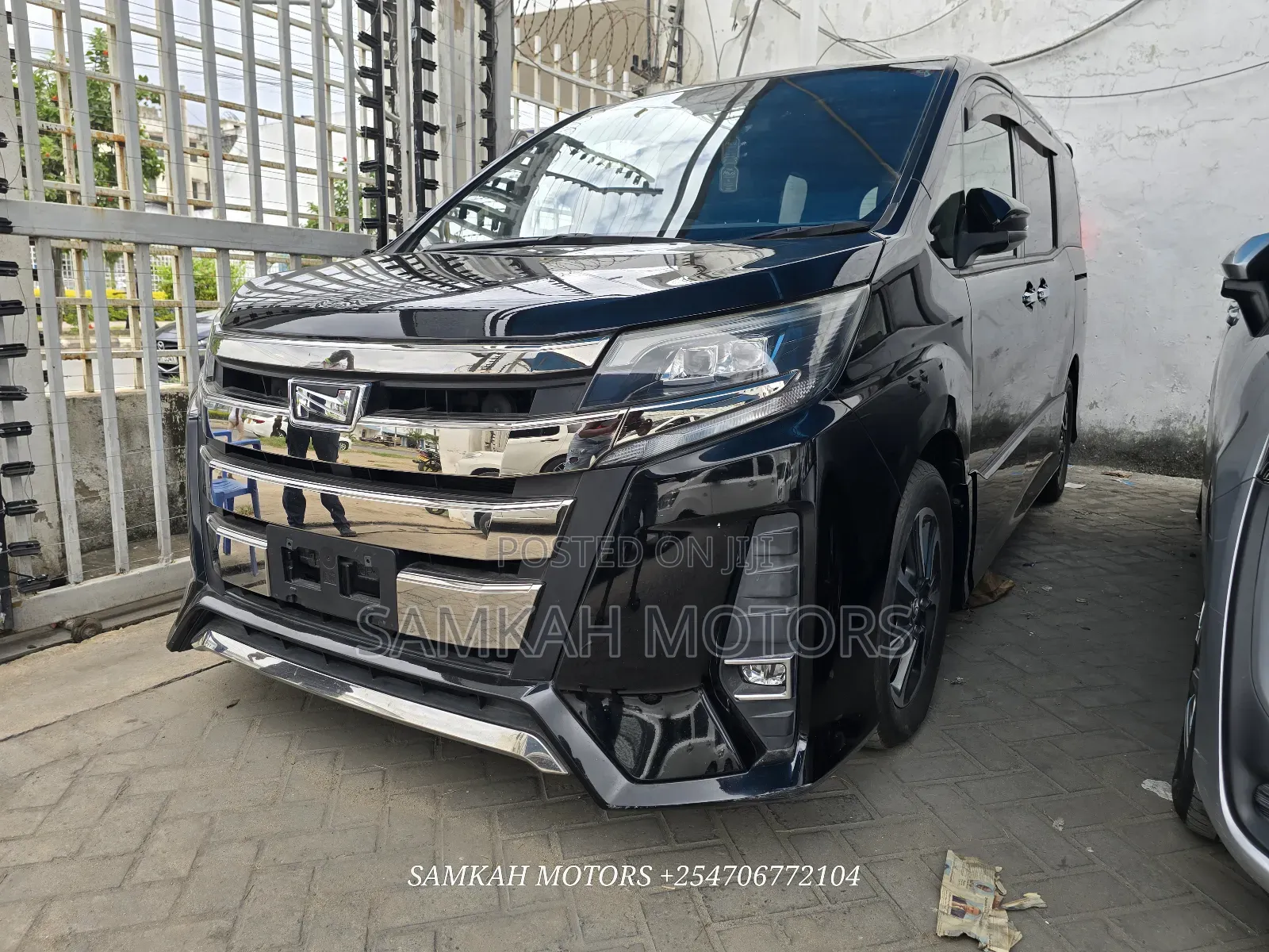 Toyota Noah 2019 Black
