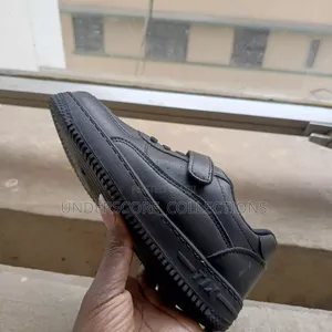 Black/White Kids Quality Unisex Sneakers