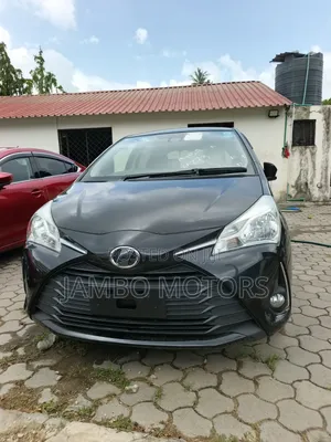 Toyota Vitz 1.3 FWD 5dr 2020 Blue