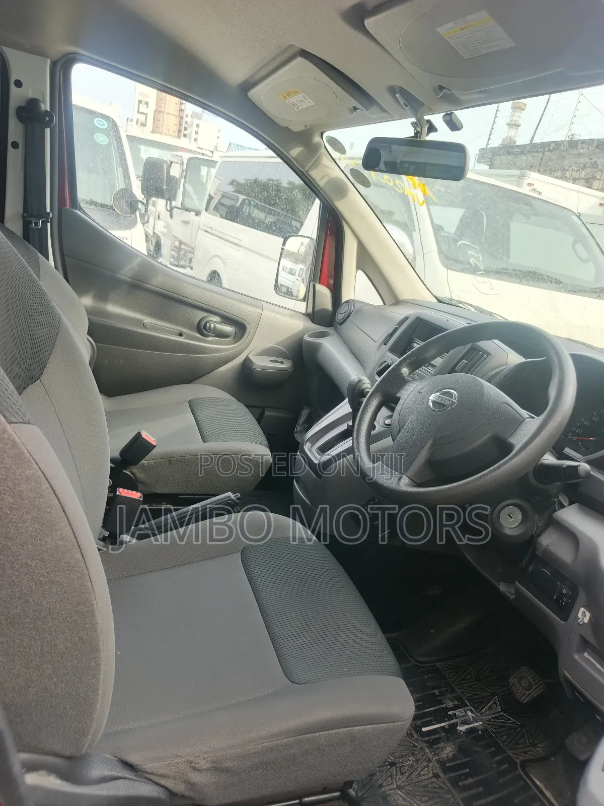 Nissan Vanette 2019 Red