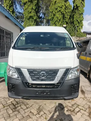 Nissan Caravan (Urvan) 2019 White