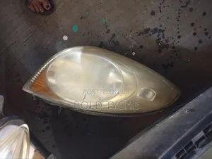 Nissan Note 2005 Headlight