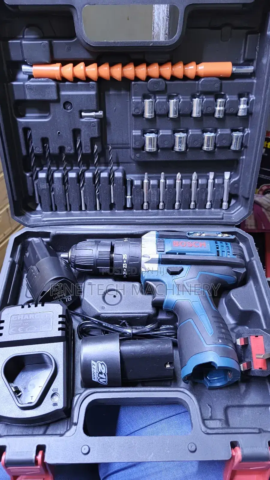 Bosch Drill Set