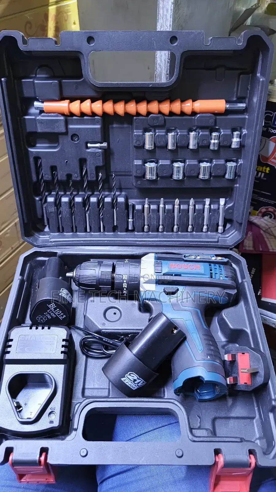 Bosch Drill Set
