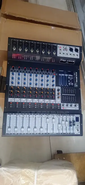 Pro Voice Hx8 Powered Mixer