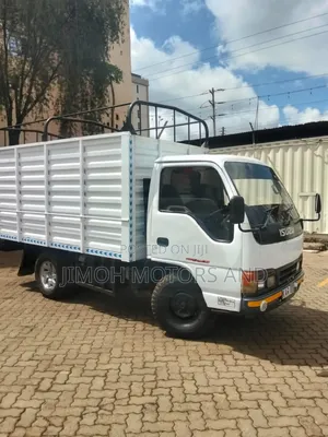 Isuzu NHR 1996