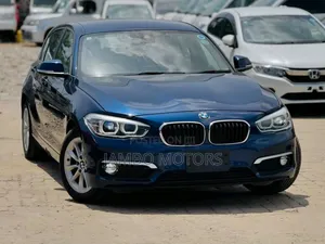 BMW 118i 2019 Blue