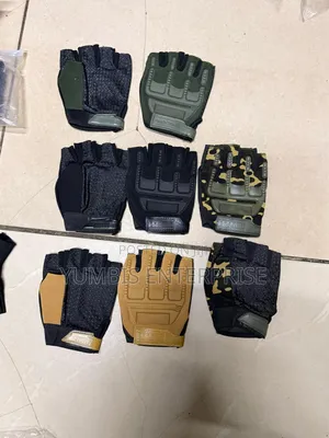 Quality Half Gym Gloves