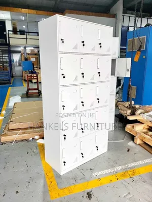 15 Locker Cabinet – Secure High-Capacity Storage