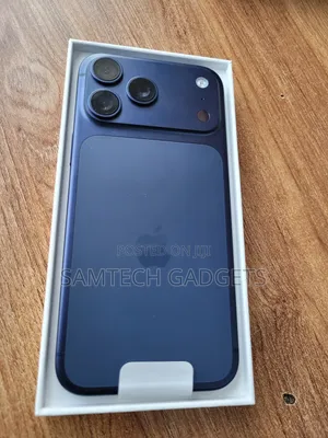 New Apple iPhone 17 Pro Max 256 GB Blue