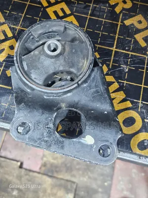 Gear Box Mounting Nissan Liberty