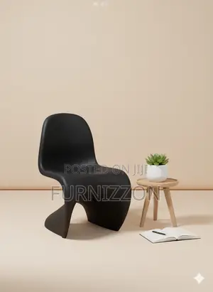Modern Black Plastic Stool for Events and Home Use
