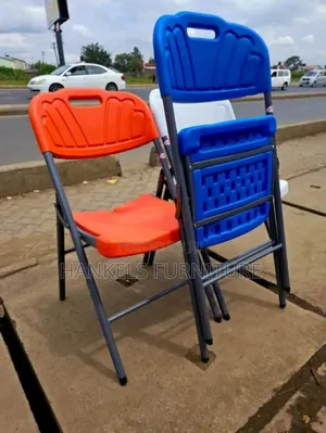 Foldable Chair – Strong, Lightweight Convenient