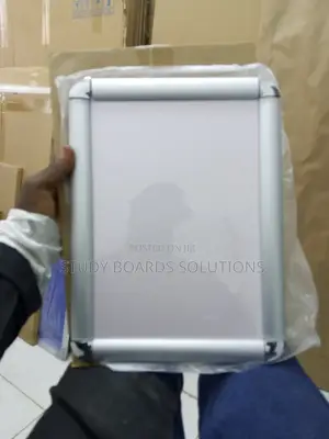 A4 Snapper Frame – Clean, Simple Photo Display