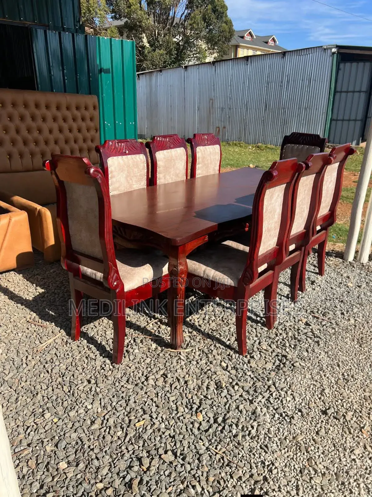 8-Seater Customized Mahogany 8-Seater Dinning Table Set