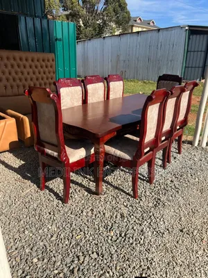 8-Seater Customized Mahogany 8-Seater Dinning Table Set