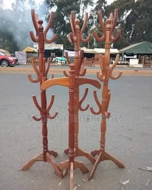 Mahogany Vanish Carved Hangers
