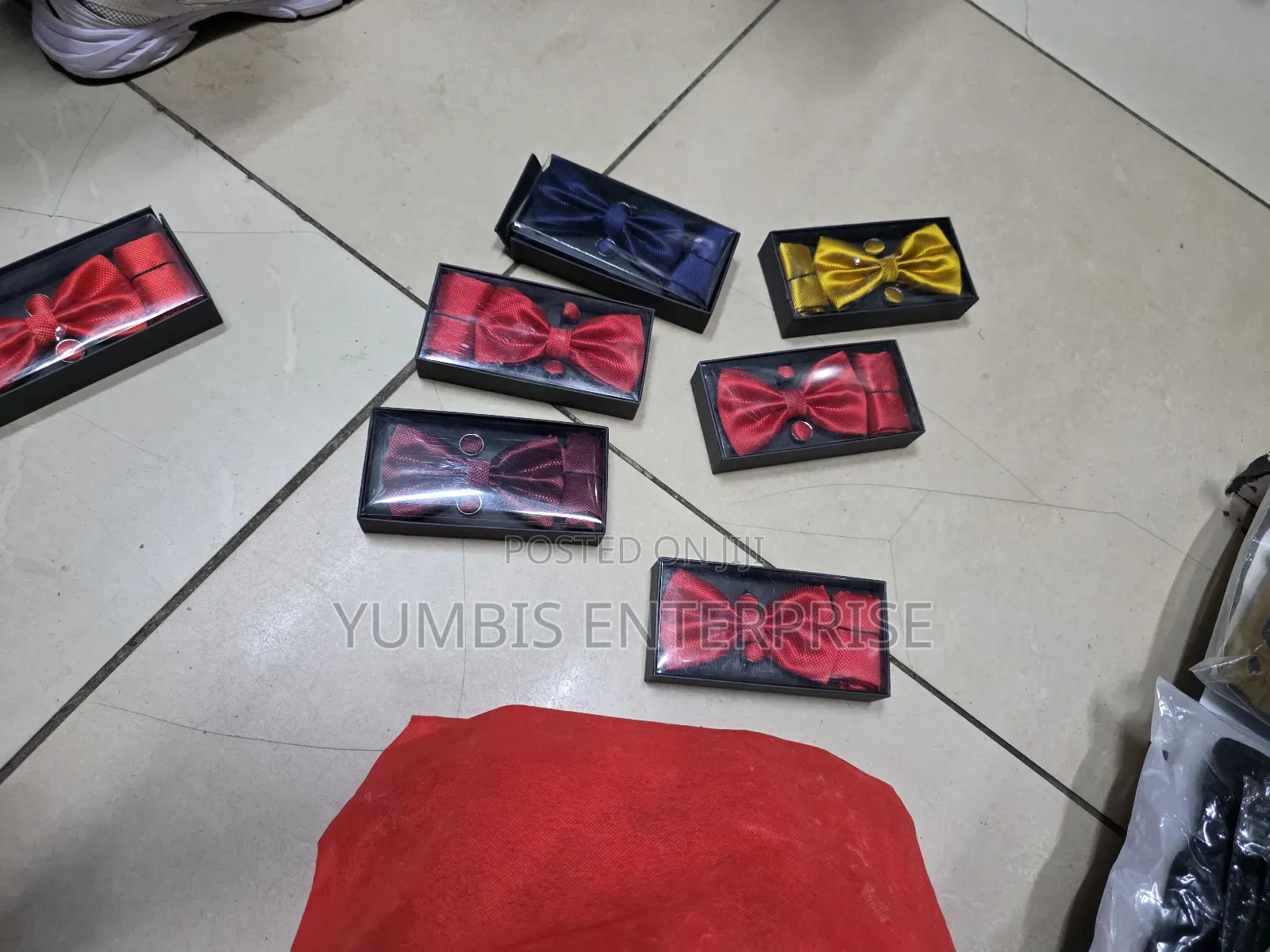 Bowtie Set at 500 Bowtie,Cufflinks,Pocket Square