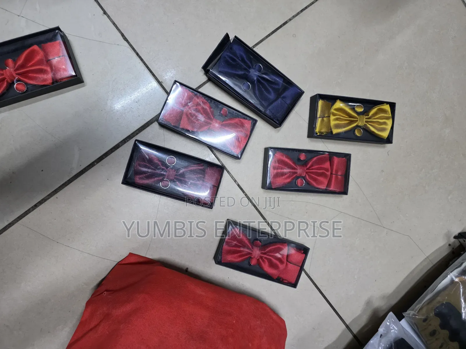 Bowtie Set at 500 Bowtie,Cufflinks,Pocket Square